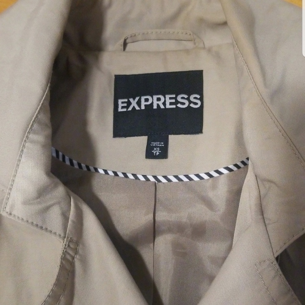Express jacket - Picture 2 of 3